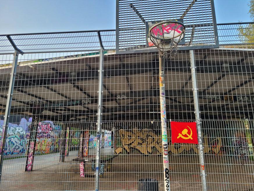 Beflaggung Braunschweig Westbahnhof Skatepark