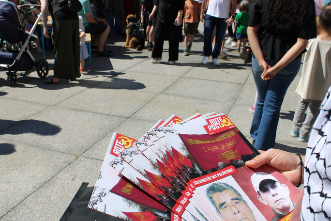 Die Rote Post auf der DGB Demo in Bochum