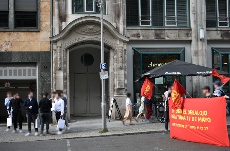 240517Berlin Kundgebung Toma17deMayo chilenischeBotschaft 3.cleaned